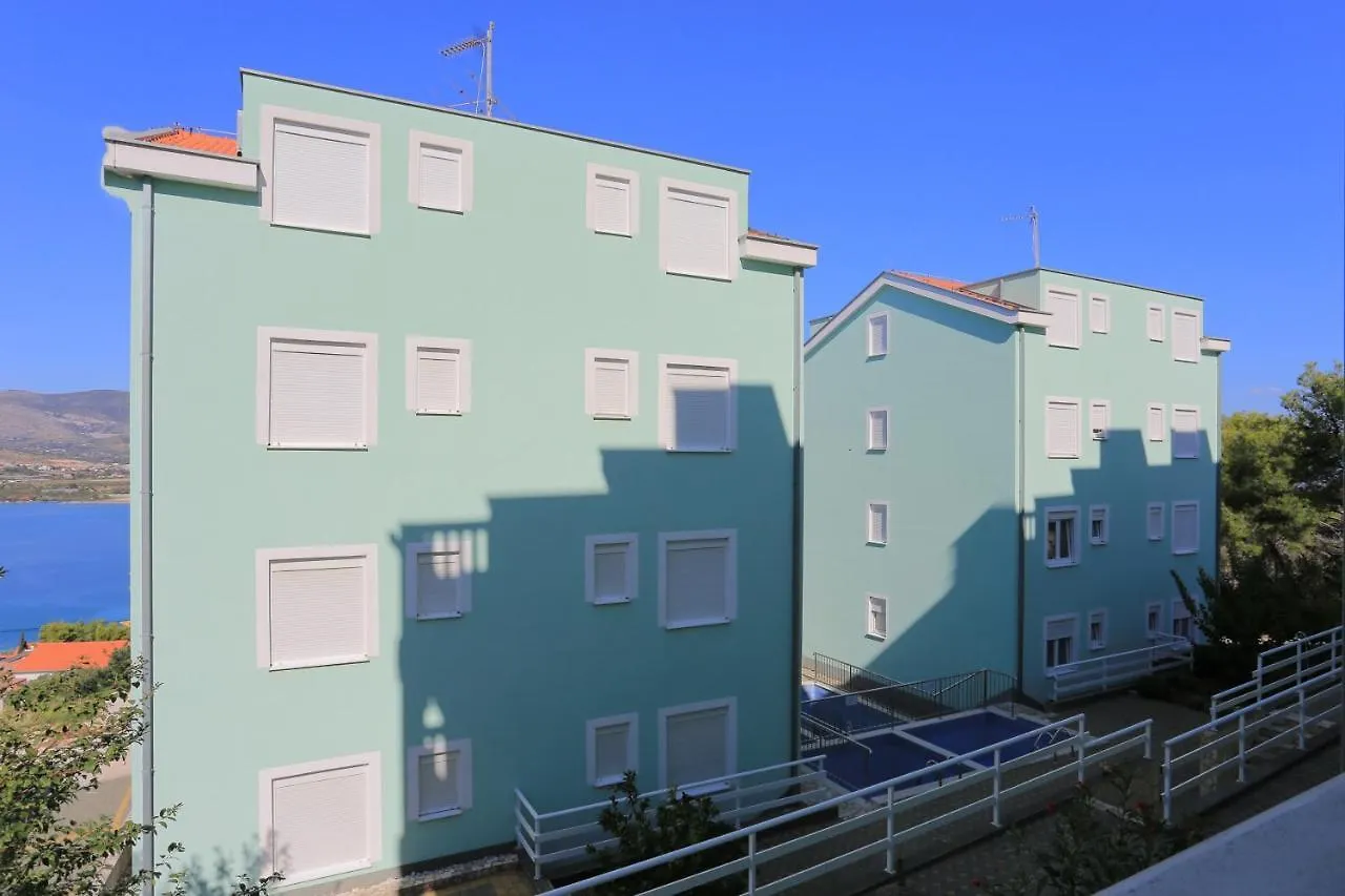 Apartments With A Swimming Pool Mastrinka, Ciovo - 11192 Trogir