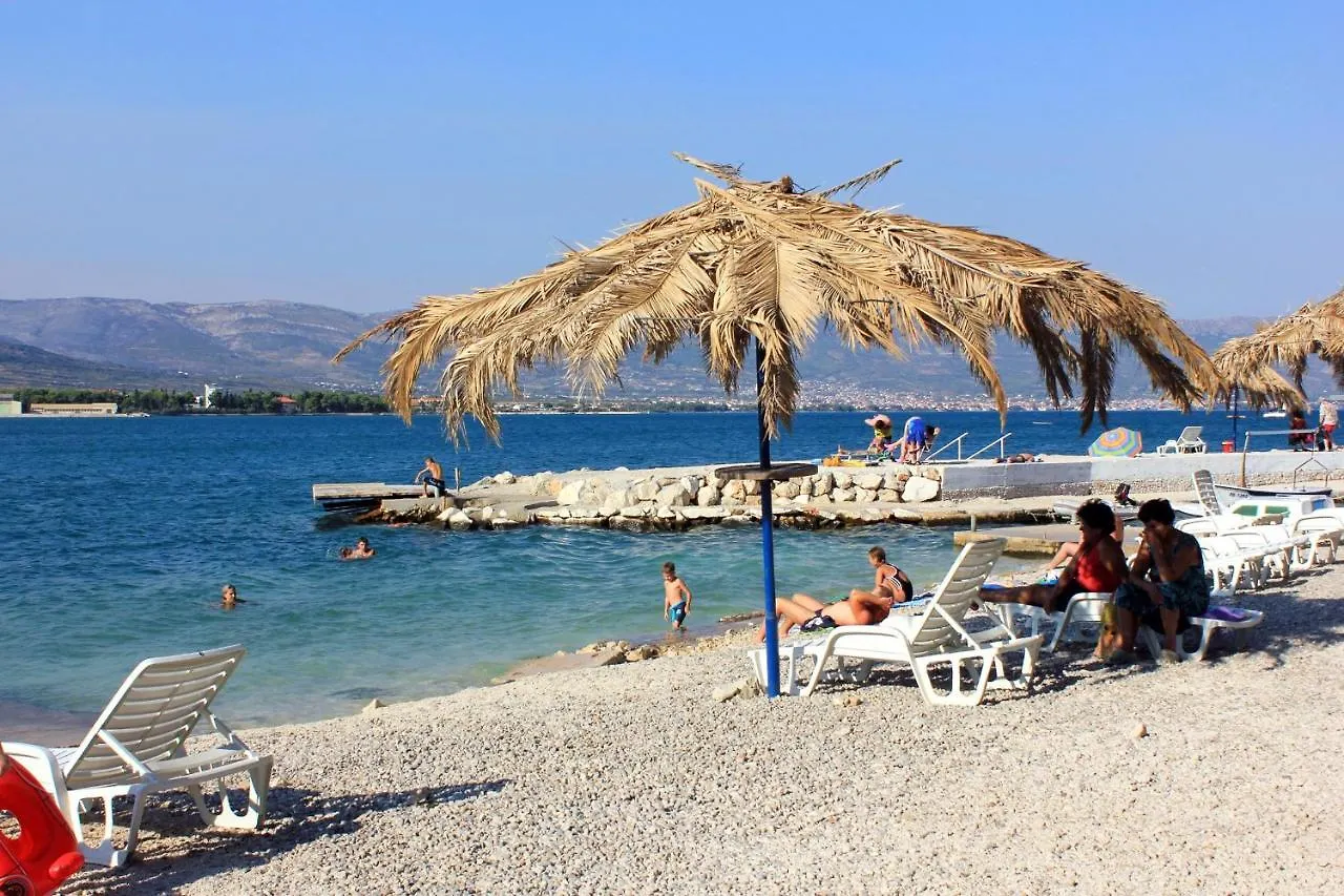 Apartments With A Swimming Pool Mastrinka, Ciovo - 11192 Trogir